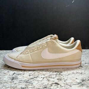 Nike Court Legacy SE GS 'Cork' shoes. Big Kids size 7.